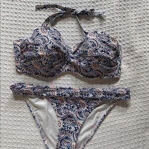 VICTORIA SECRET 2 Pc Paisley Print Matching Bikini